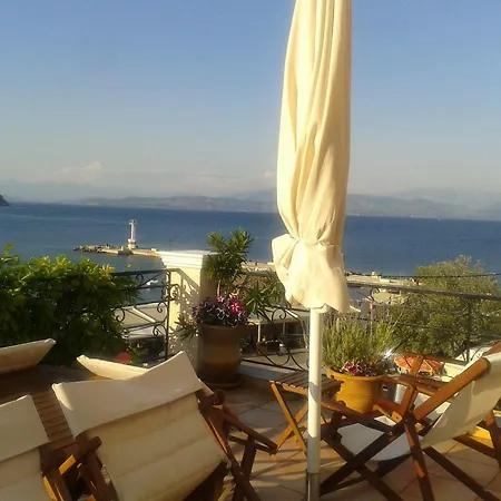 Апартаменты Garitsa Bay *